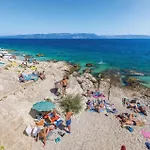 Stunning In With Wifi Daire Raša