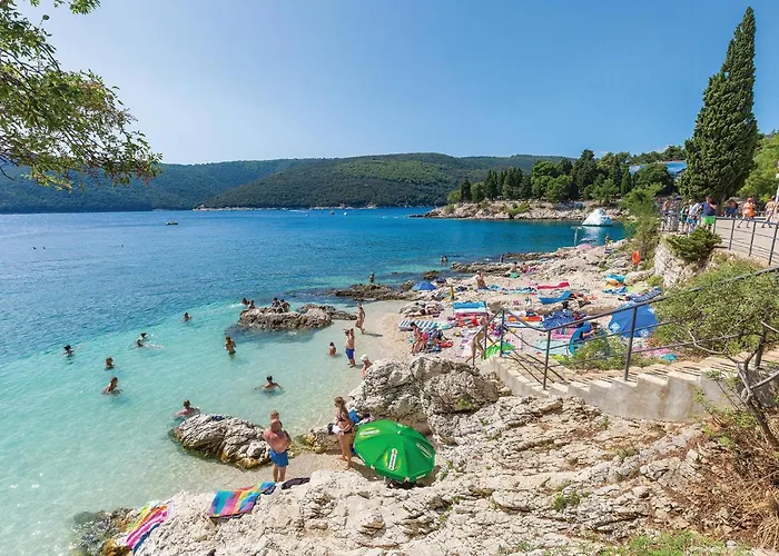 Διαμέρισμα Awesome In With Wi-fi Raša